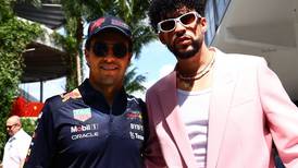 VIDEO | La divertida experienca de 'Checo' Pérez con Bad Bunny previo al GP de Miami