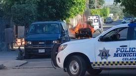 Ataques criminales en Celaya: Disparan contra policías y queman vehículos, hay al menos tres muertos