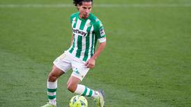 Diego Lainez se aleja del Real Betis y se acerca a Portugal