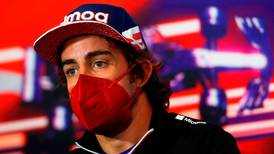 Fernando Alonso arremete contra las nuevas reglas de la Fórmula 1