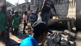 Sube a 1, 297 la cifra de muertos por terremoto en Haití