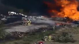 VIDEO: Se estrella avión en Texas con 21 pasajeros, hay un herido