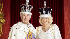 ¿Qué pasaría con la reina Camilla si el rey Carlos III muere? Este es el rol real que asumiría