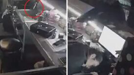 VIDEO| Hombres armados atacan a empleada de un bar en Celaya