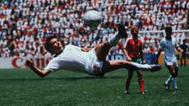 Histórico gol de Manuel Negrete en México 86 cumple 35 años