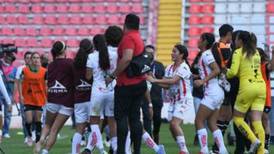 VIDEO | Necaxa y Santos protagonizan pelea tras encuentro de la Liga MX Femenil