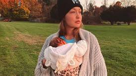 Gigi Hadid habló sobre el parto natural de su primera hija: “Más que una mujer, me sentía como un animal”