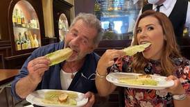Mel Gibson se encuentra en México para hablar de cine y disfrutar de la comida