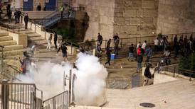 Enfrentamientos entre policía israelí y ciudadanos palestinos tensionan Jerusalén en pleno Ramadán