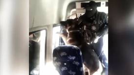 VIDEO: Así fue como un perro policía detectó droga en una camioneta de la porra de los Pumas