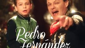 Nieto de Pedro Fernández cautiva las redes al cantar de esta manera un tema navideño