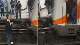VIDEO | Hombre baja a vías del Metro, se cree que fue intento de suicidio
