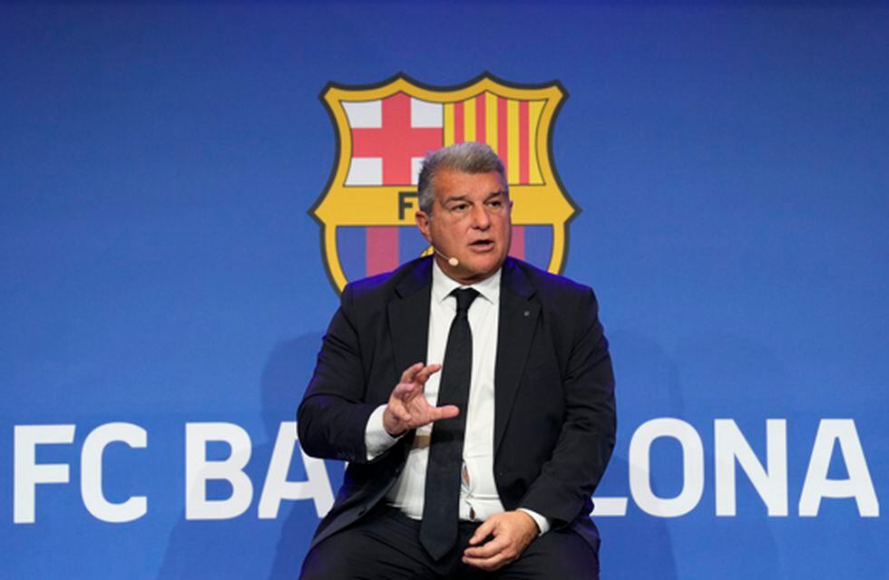 El ejecutivo del Barcelona se ha visto en el escándalo por posible regreso de Messi al Barça