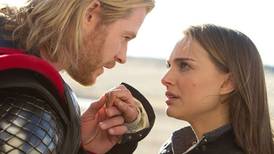 Revelan nuevas fotografías de Natalie Portman en "Thor: Love and Thunder"
