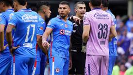 Cruz Azul | Arremeten contra el arbitraje de la Liga MX: "Le están dando en la ma... al futbol"