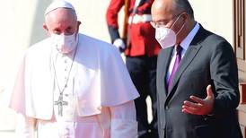¡Histórico! Papa Francisco llega a Irak para hacer una visita emblemática de tres días