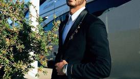 Alejandro Speitzer, el galán de moda, dará vida a Vicente Fernández en su biopic