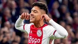 Edson Álvarez podría salir del Ajax tras no entrar en planes de Alfred Schreuder