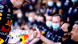 Simulación de F1 le da el título a Max Verstappen y podio a Checo Pérez en Abu Dhabi