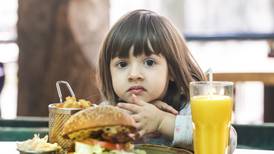 6 consejos para evitar la obesidad en un niño