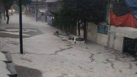 Videos: Tormenta deja severas inundaciones en Atizapán, Naucalpan y Tlalnepantla