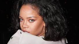 ¡Adiós Fenty!: Rihanna anuncia suspensión en producción de su línea de ropa Fenty