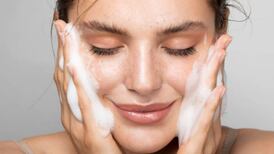 Belleza | ¿Con qué frecuencia debes lavarte la cara?