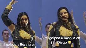VIDEO | Así reaccionó La Rosalía tras ser golpeada por un fan durante su concierto en San Diego