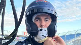 VIDEO | La primera experiencia de Checo Pérez en un Supercar en el GP de Australia