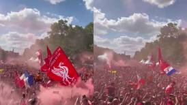 VIDEO | Hinchas del Liverpool entonan canción de Dua Lipa previo a final de la Champions League