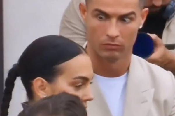 Georgina Rodríguez hablaba con los medios en España y Cristiano Ronaldo se hizo viral por esta reacción