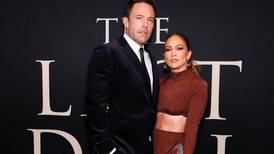 Jennifer Lopez y Ben Affleck están comprometidos después de 20 años de cancelar su primera boda