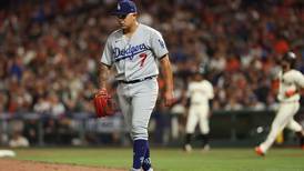 Julio Urías no abrirá el quinto juego de los Dodgers en la Serie Divisional