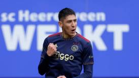 El espectacular golazo de Edson Álvarez con el Ajax frente al Heerenveen