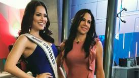 Paola Rojas impacta con atuendo y "opaca" a la Miss Universo Andrea Meza