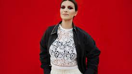 ¿Desde la azotea? Laura Pausini cantará en la entrega de los Óscar
