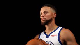 Warriors con alarmas encendidas: Stephen Curry volverá hasta esta fecha