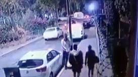 VIDEO: Captan ataque a balazos a pareja en calles del Edomex
