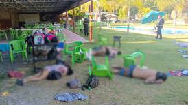Mueren siete personas, entre ellas un menor, por ataque armado en balneario de Guanajuato