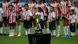 Chivas se queda con el trofeo de Campeón de Campeonas de la Liga MX Femenil