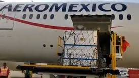 Llegaron a México 5.6 millones de dosis a granel de vacuna contra covid de AstraZeneca