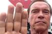 Arnold Schwarzenegger pide disculpas por manosear mujeres