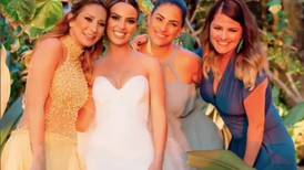 Elenco de "Como en el cine" se reencuentra en boda de Mariana Torres, 20 años después