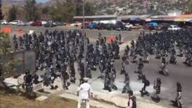 Video: Enfrentamiento entre la Guardia Nacional y normalistas deja al menos 14 heridos
