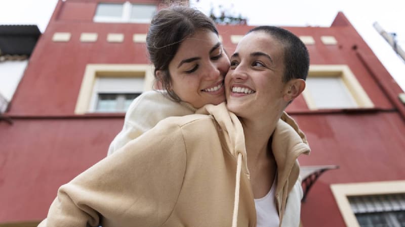 La técnica para gustarle a la persona que quieres (Foto: Freepik).