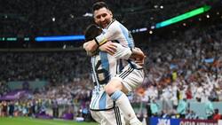 El pase de Lionel Messi a Nahuel Molina visto desde lo más alto del Estadio Lusail