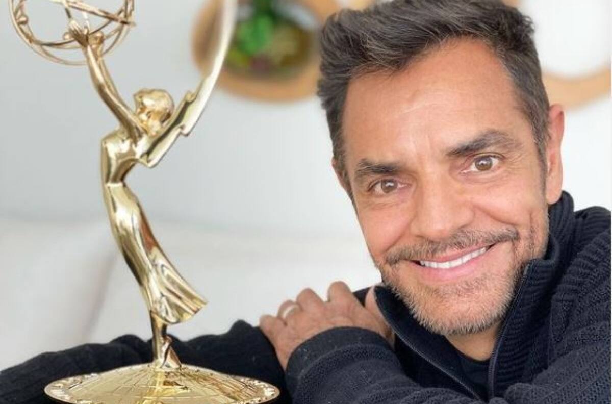 Eugenio Derbez presume orgulloso su primer Emmy