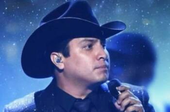 Julión Álvarez quería vengarse de quien lo acusó de lavado de dinero