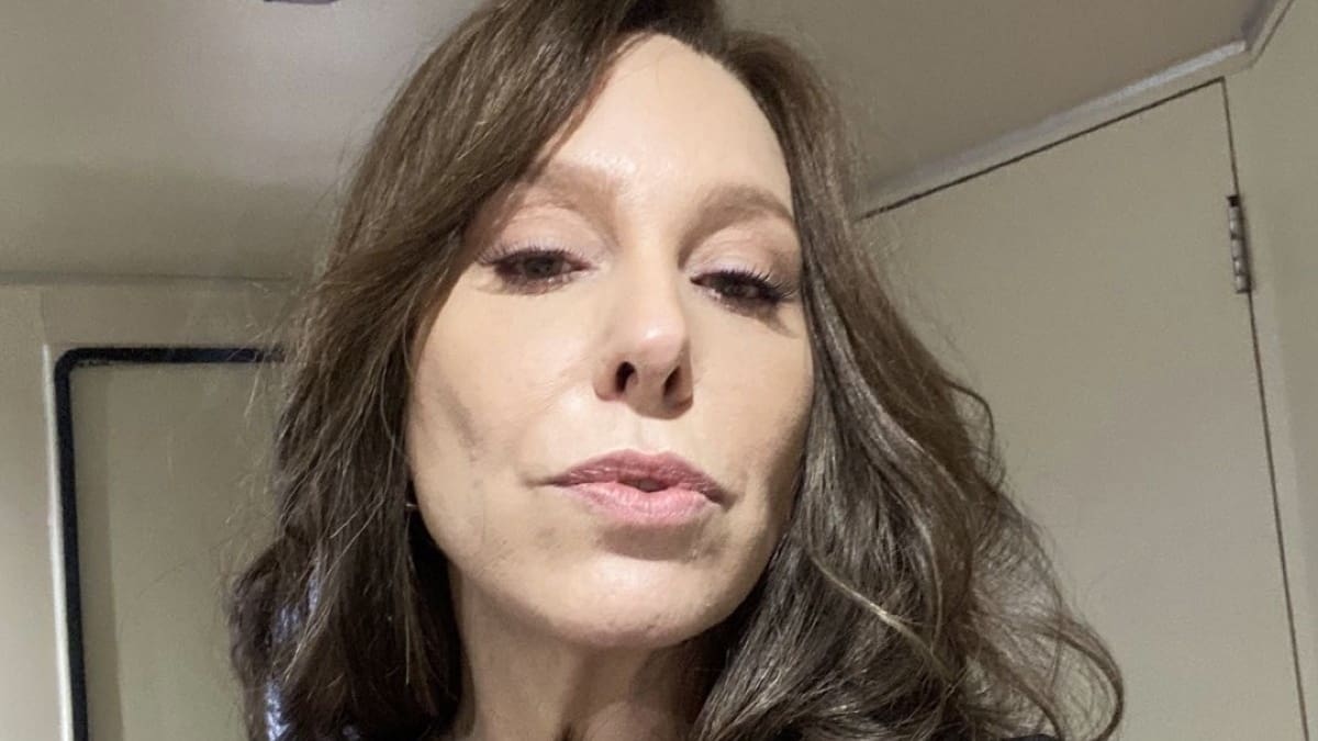 Si ella no puede ser feliz, sería mejor que pase a otro plano: Azela Robinson sobre Carmen Salinas