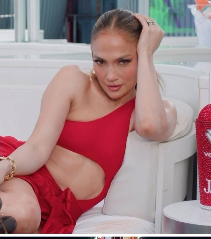 Imagen creada con IA de la "Diva del Bronx" protagoniza campaña de cruceros